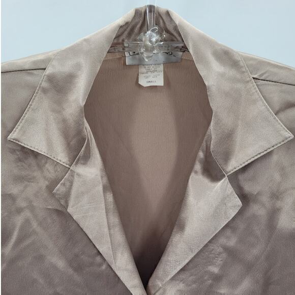 Jay Jacobs Short Sleeve Vintage Shimmer Three Shell Buttons Down Blouse Top - Picture 5 of 12